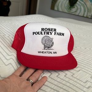 Vintage SnapBack trucker hat roser poultry farm